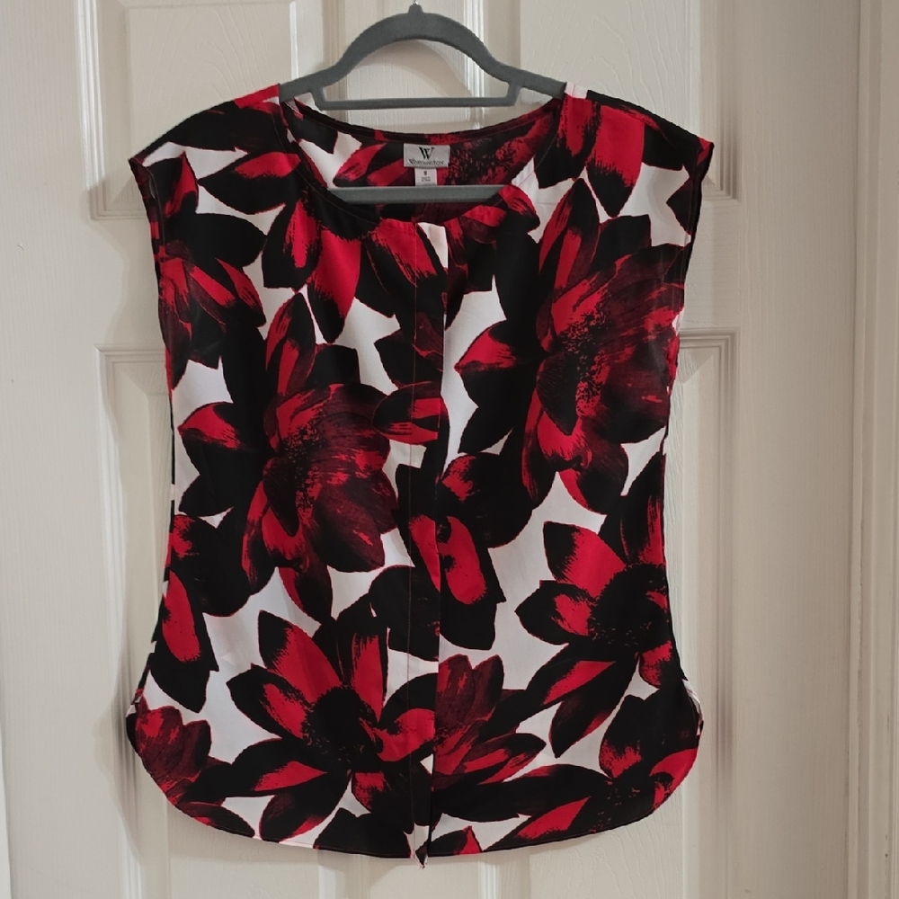 Worthington Red, Black & White Floral Cap-Sleeve Blouse